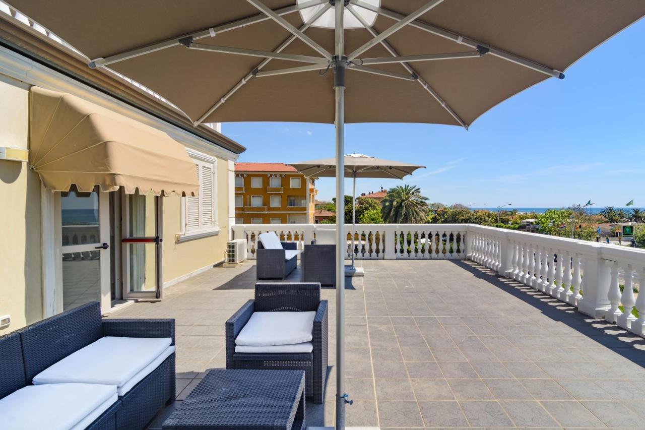 Hotel Coluccini Marina di Pietrasanta Eksteriør bilde
