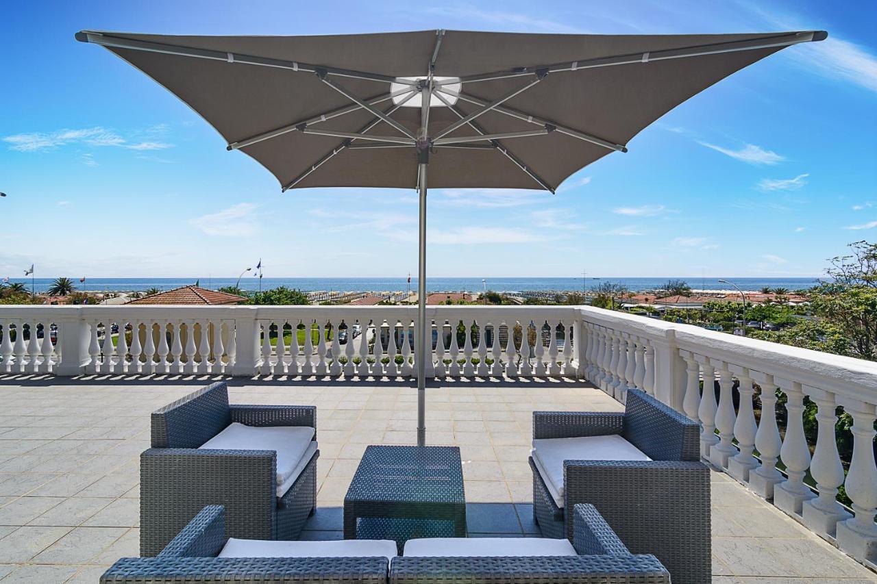 Hotel Coluccini Marina di Pietrasanta Eksteriør bilde