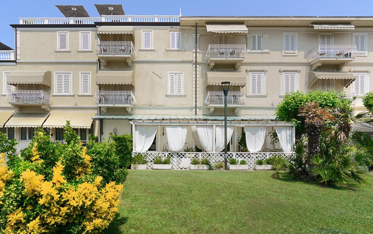 Hotel Coluccini Marina di Pietrasanta Eksteriør bilde