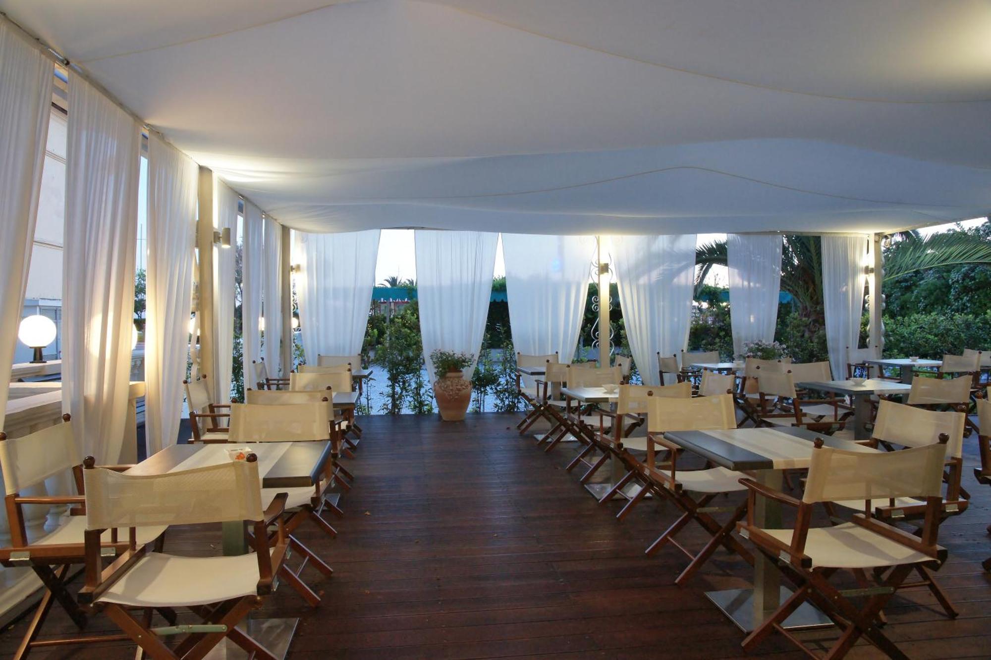 Hotel Coluccini Marina di Pietrasanta Eksteriør bilde